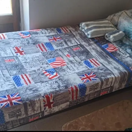 Guest house A 2 Passi Dal Centro Tram A Transita Per Tutto Condivisa